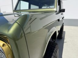 
										1969 Ford Bronco 3-Speed full									