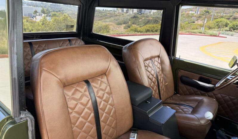 
								1969 Ford Bronco 3-Speed full									