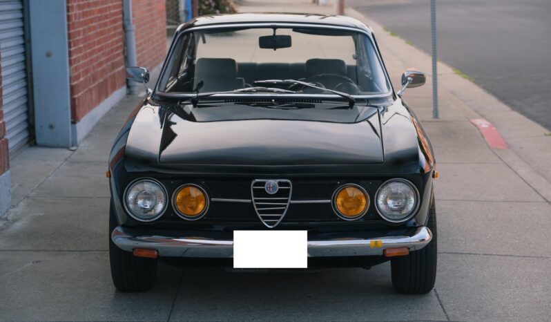 
								1969 Alfa Romeo GTV 1750 full									