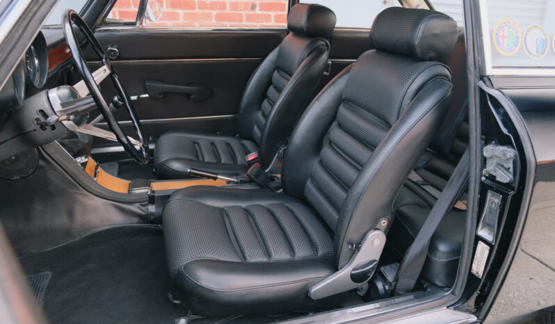 
								1969 Alfa Romeo GTV 1750 full									