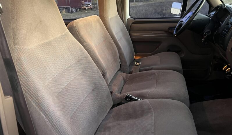 
								1996 Ford F-350 XLT Crew Cab Power Stroke 4×4 full									