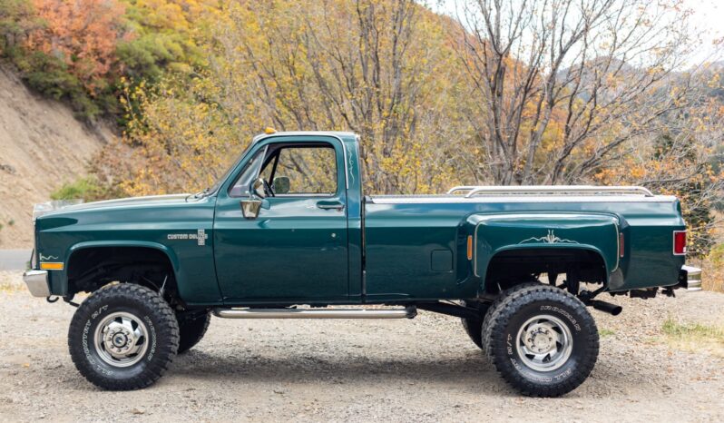 1985 Chevrolet K30 Custom Deluxe 4×4 Dually 4-Speed 1