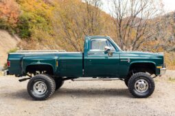 
										1985 Chevrolet K30 Custom Deluxe 4×4 Dually 4-Speed full									