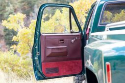 
										1985 Chevrolet K30 Custom Deluxe 4×4 Dually 4-Speed full									