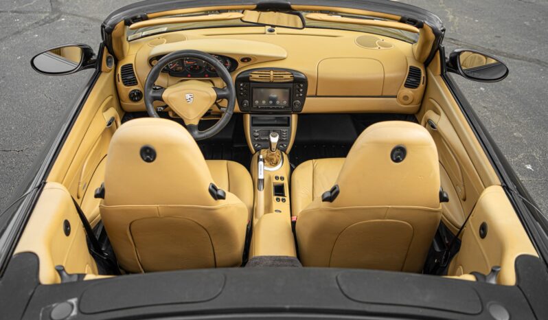 
								2000 Porsche 911 Carrera Cabriolet 6-Speed full									