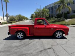 1967 Chevrolet C10 Pickup Stepside 2