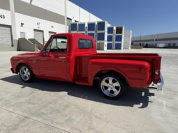 
										1967 Chevrolet C10 Pickup Stepside full									