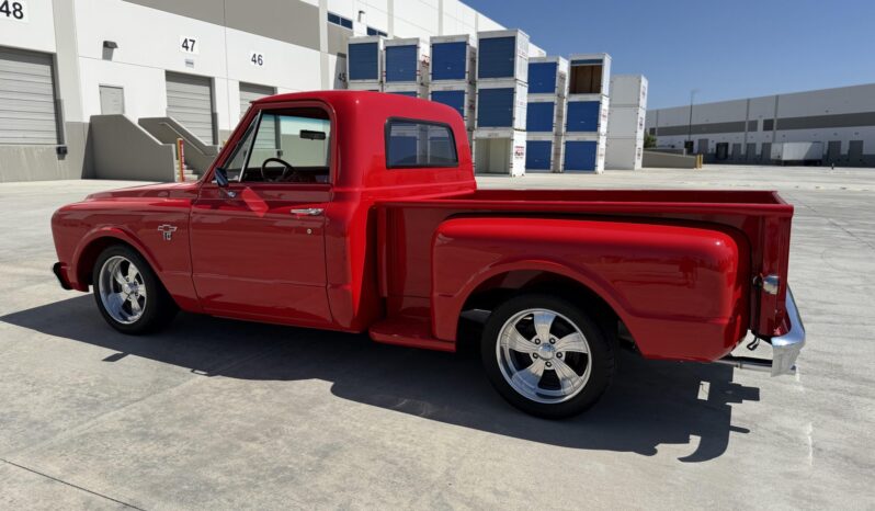 
								1967 Chevrolet C10 Pickup Stepside full									