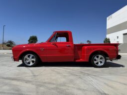 
										1967 Chevrolet C10 Pickup Stepside full									