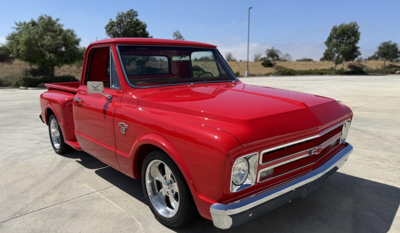 
								1967 Chevrolet C10 Pickup Stepside full									