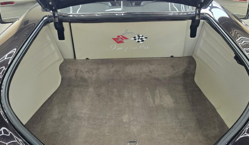 
								1958 Chevrolet Impala 2-Door Sport Coupe full									