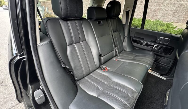 
								2011 Land Rover Range Rover Supercharged full									