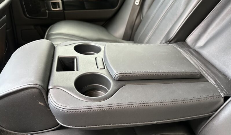 
								2011 Land Rover Range Rover Supercharged full									