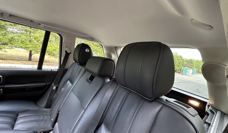 
								2011 Land Rover Range Rover Supercharged full									