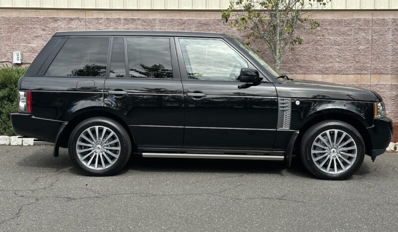 
								2011 Land Rover Range Rover Supercharged full									