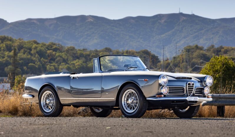 
								1964 Alfa Romeo 2600 Spider full									