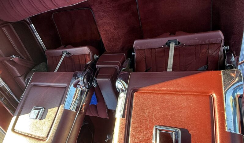 
								1983 Oldsmobile Cutlass Hurst 15th Anniversary Edition full									