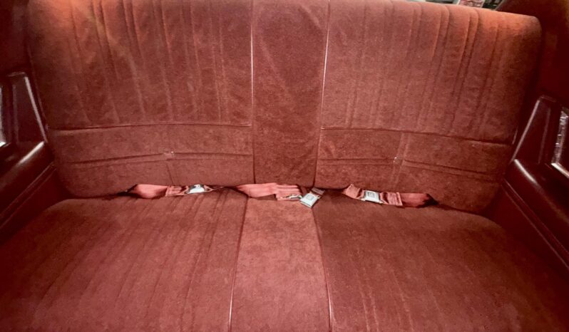 
								1983 Oldsmobile Cutlass Hurst 15th Anniversary Edition full									