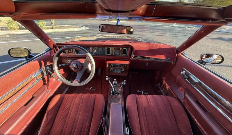 
								1983 Oldsmobile Cutlass Hurst 15th Anniversary Edition full									