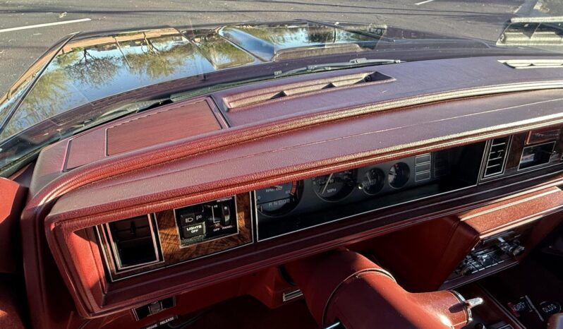 
								1983 Oldsmobile Cutlass Hurst 15th Anniversary Edition full									