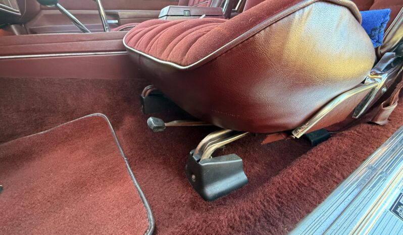 
								1983 Oldsmobile Cutlass Hurst 15th Anniversary Edition full									