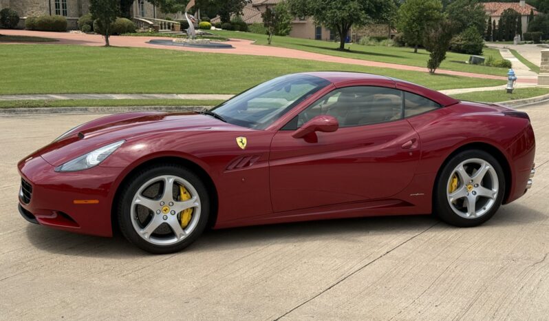 
								2013 Ferrari California full									