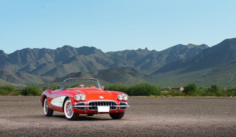 
								1958 Chevrolet Corvette 3-Speed full									