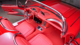 
										1958 Chevrolet Corvette 3-Speed full									