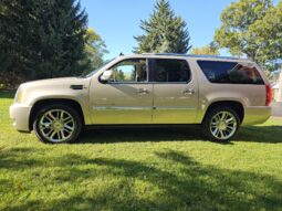 
										2013 Cadillac Escalade ESV Platinum AWD full									