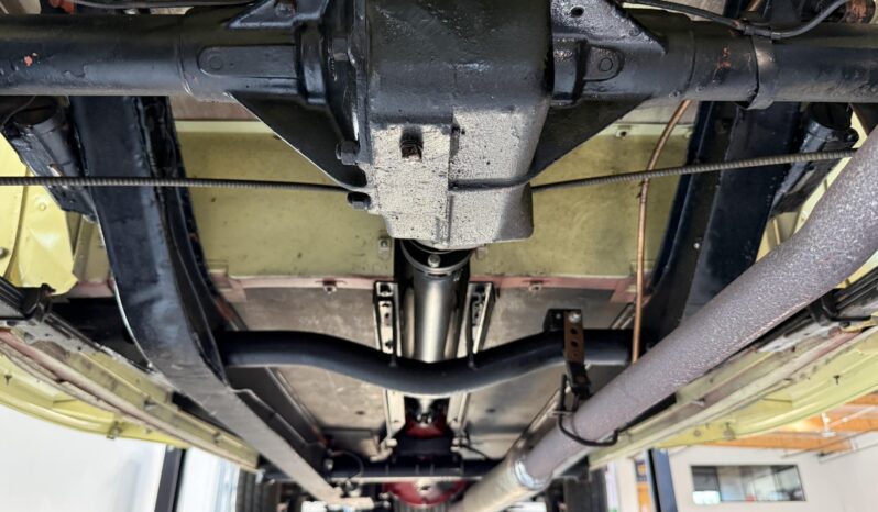 
								1953 MG TD 1.5L-Powered full									