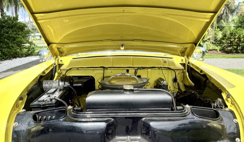 
								1955 Ford Fairlane Sunliner 3-Speed full									