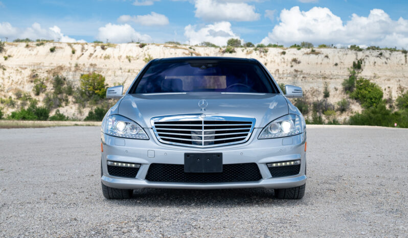 
								2012 Mercedes-Benz S63 AMG P30 Performance Package full									