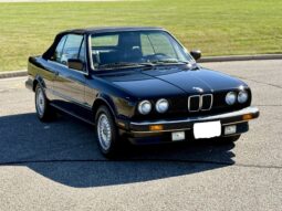 
										1987 BMW 325i Convertible full									