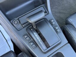 
										1987 BMW 325i Convertible full									