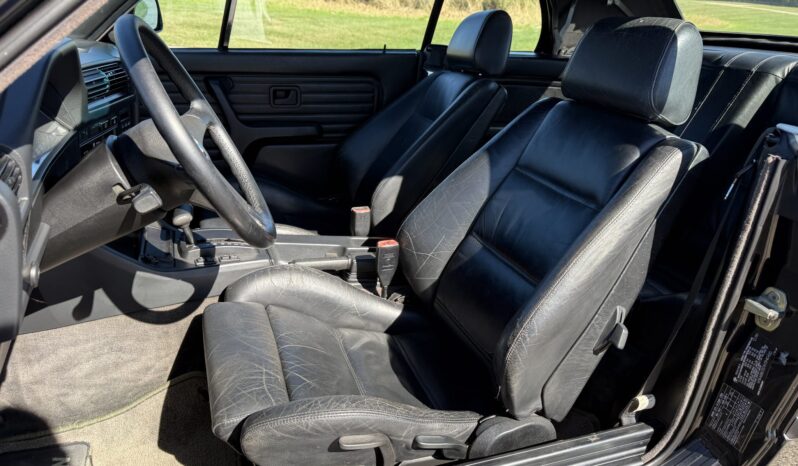 
								1987 BMW 325i Convertible full									