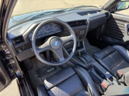 
										1987 BMW 325i Convertible full									