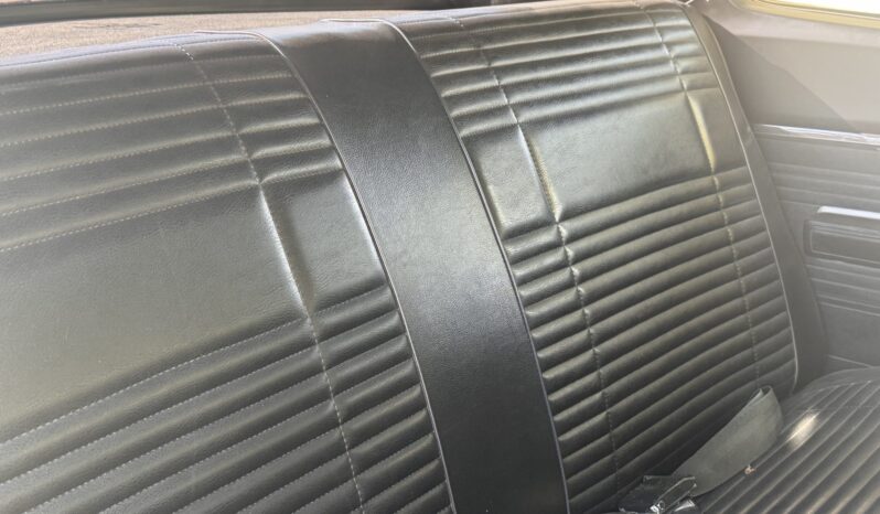 
								1969 Plymouth Road Runner Hardtop 4-Speed full									