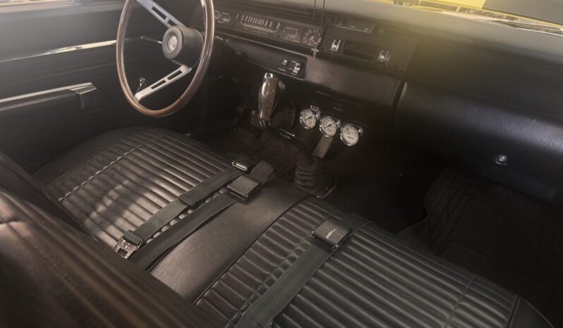 
								1969 Plymouth Road Runner Hardtop 4-Speed full									