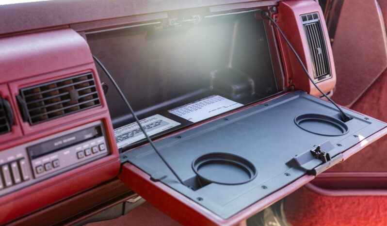 
								1990 Chevrolet 454 SS full									