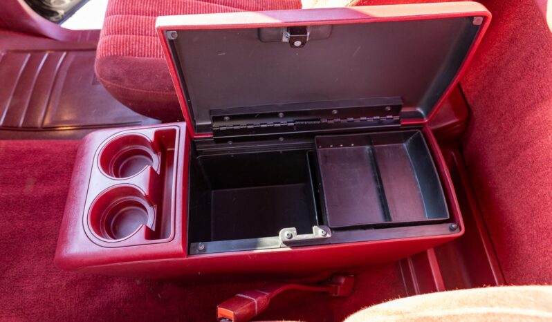 
								1990 Chevrolet 454 SS full									