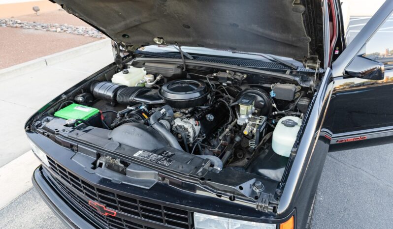 
								1990 Chevrolet 454 SS full									
