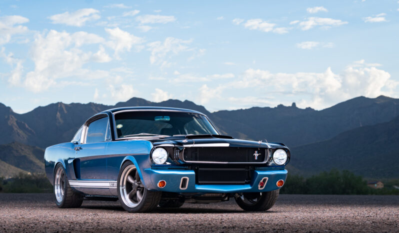 
								1965 Ford Mustang Fastback 5-Speed full									