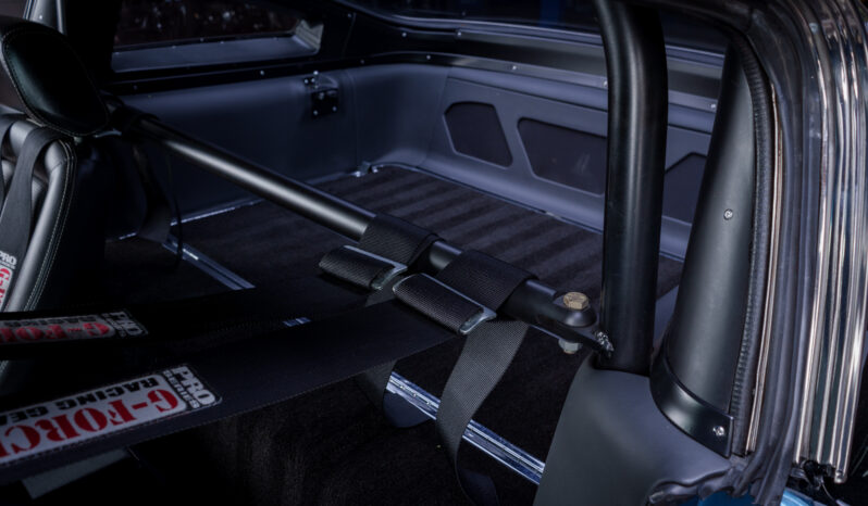 
								1965 Ford Mustang Fastback 5-Speed full									