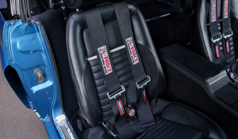 
								1965 Ford Mustang Fastback 5-Speed full									