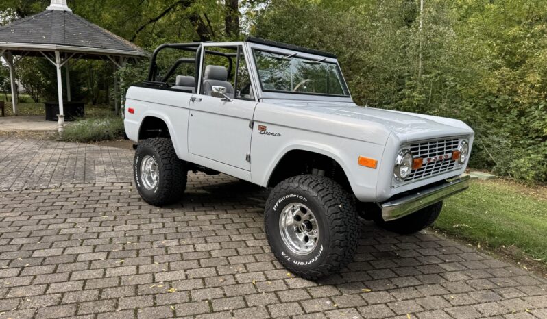 
								1976 Ford Bronco full									