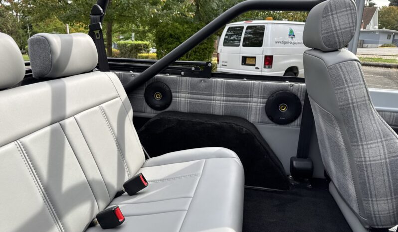 
								1976 Ford Bronco full									