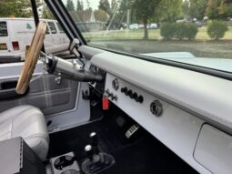 
										1976 Ford Bronco full									