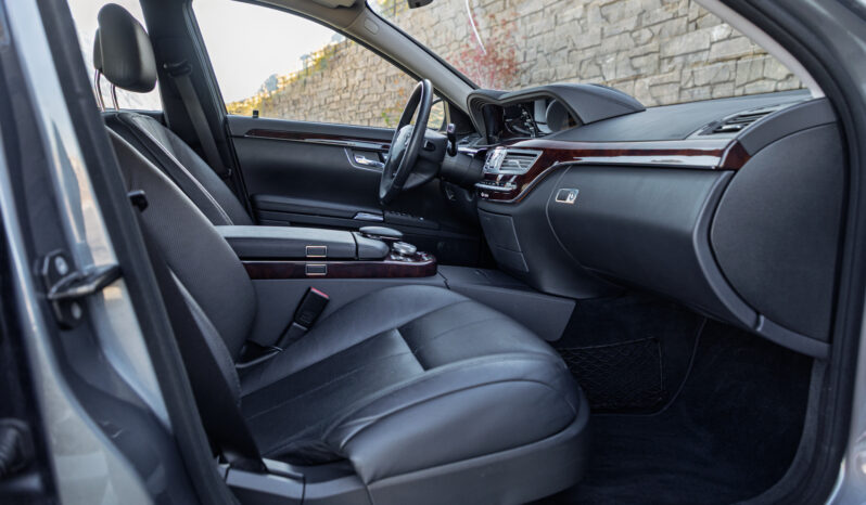 
								2008 Mercedes-Benz S550 4MATIC full									