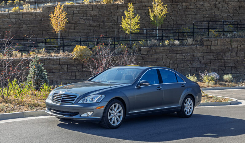 
								2008 Mercedes-Benz S550 4MATIC full									