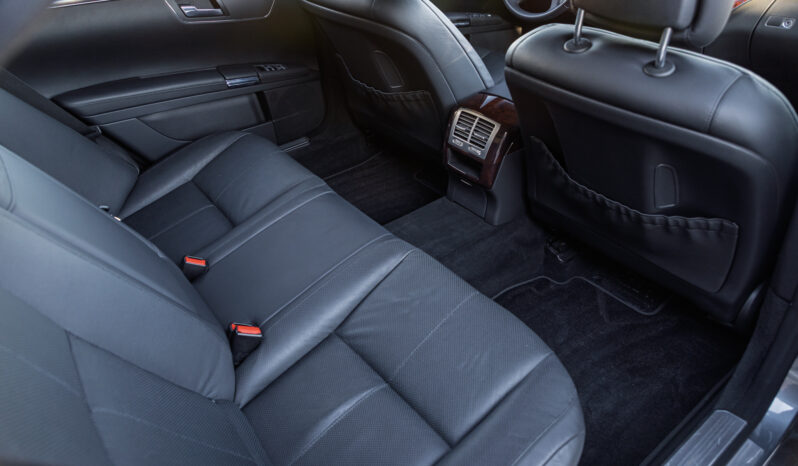 
								2008 Mercedes-Benz S550 4MATIC full									